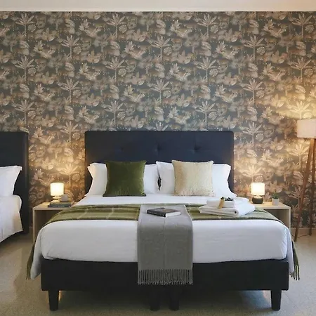 In Style Vatican Apartment