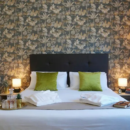 In Style Vatican Apartment Rome